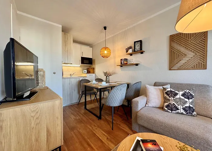 638, Seepark Apartment